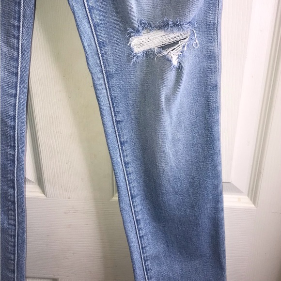 Madewell The Perfect Vintage Distressed Jeans - Picture 4 of 7